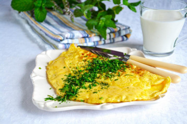 francuski omlet z nadzieniem serowym i ziołami