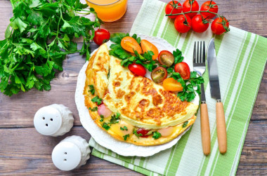 omlet obfite śniadanie w pośpiechu