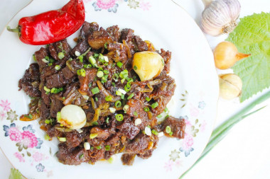 wołowina na ognisku w kotle po chiński wołowina na ognisku w kotle po chiński