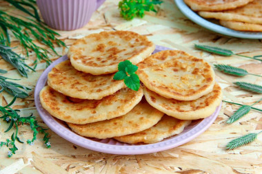 tortille z serem bez drożdży na kefirze na patelni