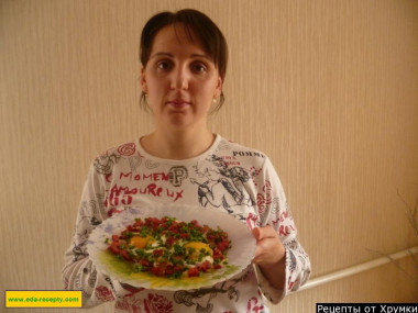 jajka z gotowaną kiełbasą