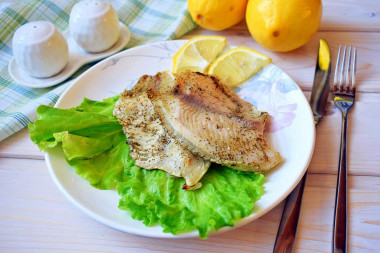 pieczony filet tilapia w piekarniku