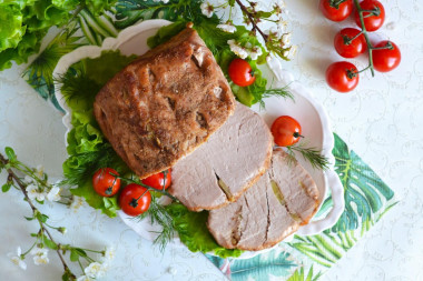 wieprzowina w torbie do pieczenia w piekarniku