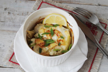 ryba pieczona w piekarniku z ziemniakami