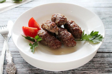 kiełbaski cevapcici w piekarniku