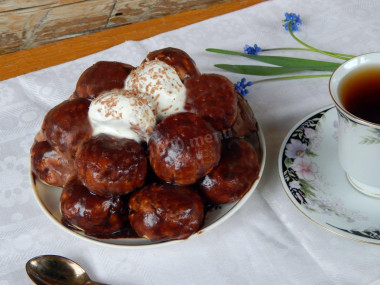 ciasto Gniazdo głuszca ze śmietaną