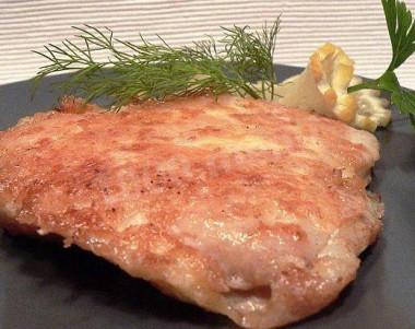 filet pangasius z jabłkami i ziołami w winie w piekarniku