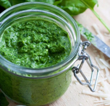 pikantne Pesto ze szpinaku