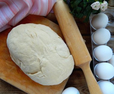 ciasto na ciasta i tortille na suchej patelni