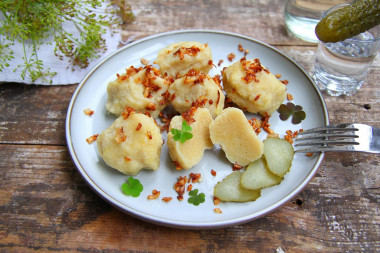 pierogi surowe ziemniaków