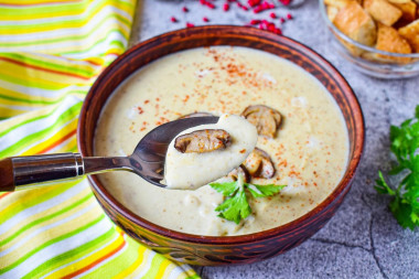 zupa grzybowa puree z borowików ze śmietaną