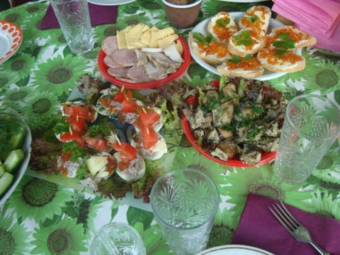 kanapki jajka nadziewane nadzieniem orzechowym